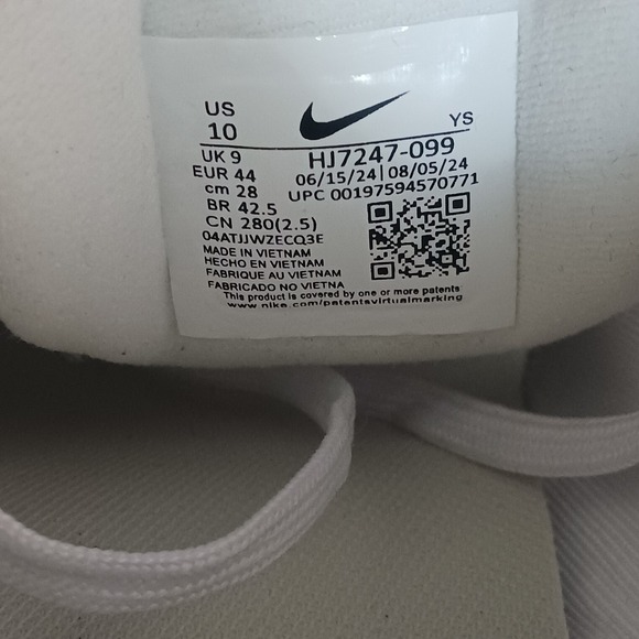 Nike Vomero 5 Men's Platinum Tint Metallic Pewter Gold HJ7247-099 Size 10 - Picture 13 of 15